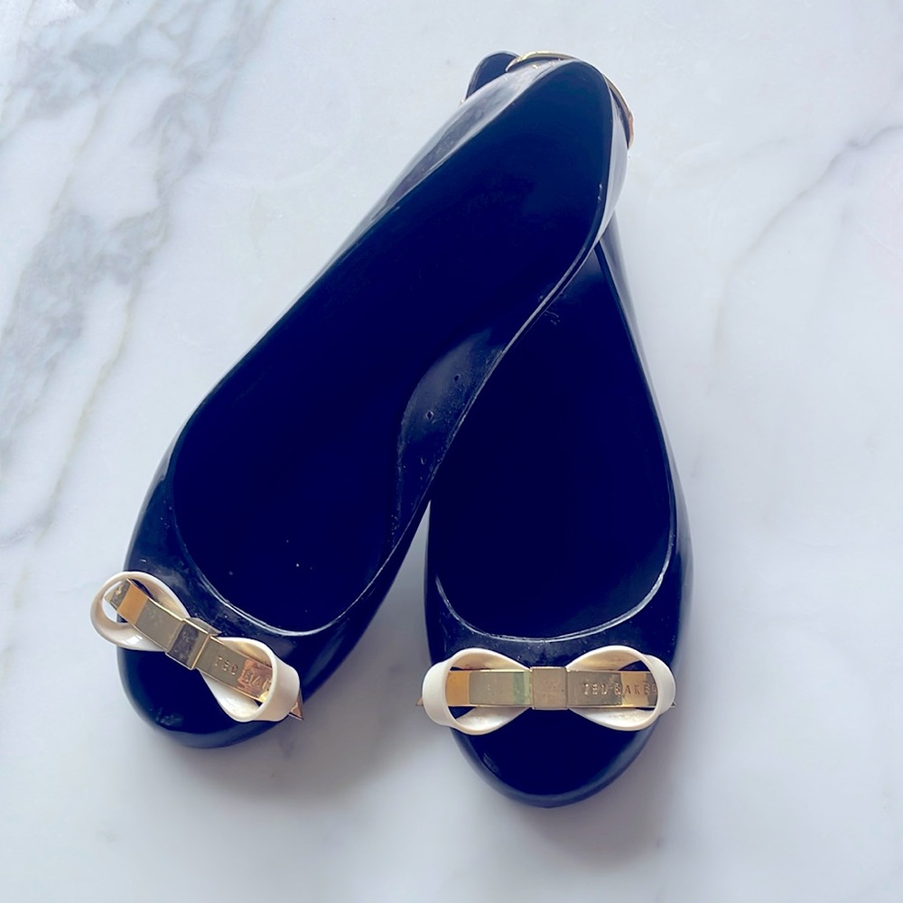 Ted Baker | Jelly Black Flats | Size 37 | Stylish & Comfortable